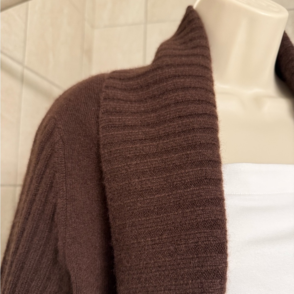 EUC Tweeds 100% cashmere shawl collar, super-soft brown sweater, size Medium